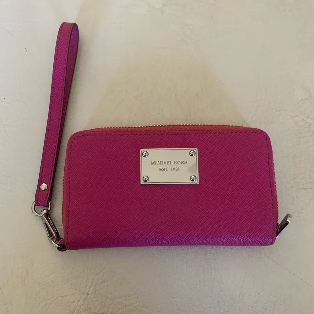 Michael Kors Wristlet